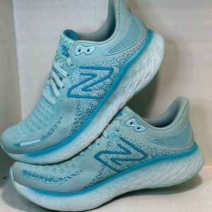 New Balance Women's Sky Blue Athletic Shoes